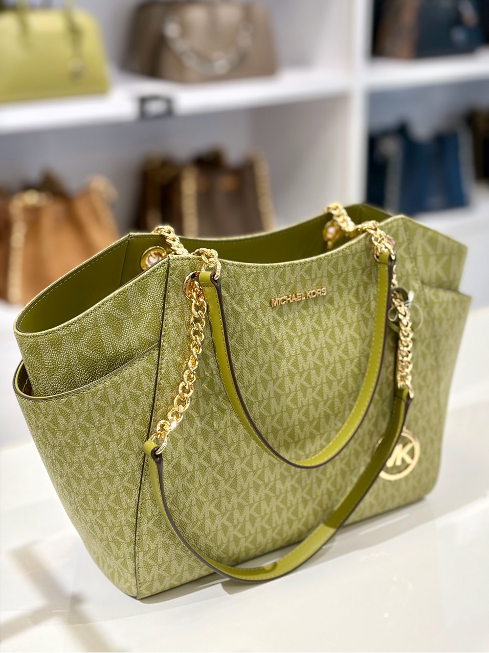Michael Kors Jet Set  Signature Logo chain Shoulder Tote Bag